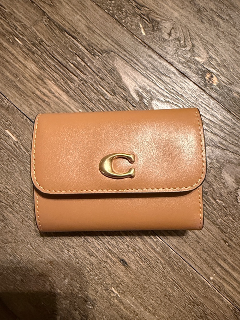 Coach Essential Card Holder Bifold Wallet Honey Brown - Picture 6 of 11